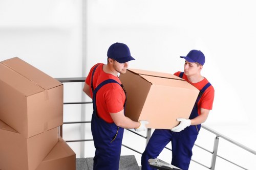 Moving truck service in Vauxhall for local home and business relocations
