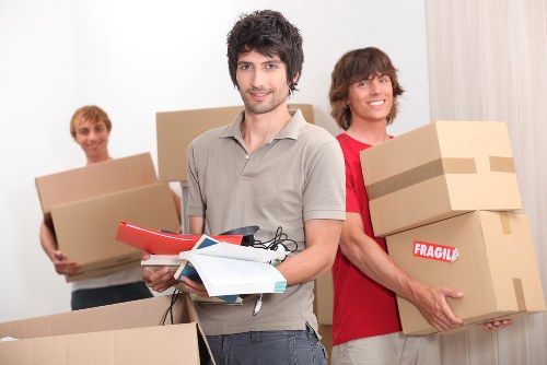 Vehicle loading and site safety checks during removals