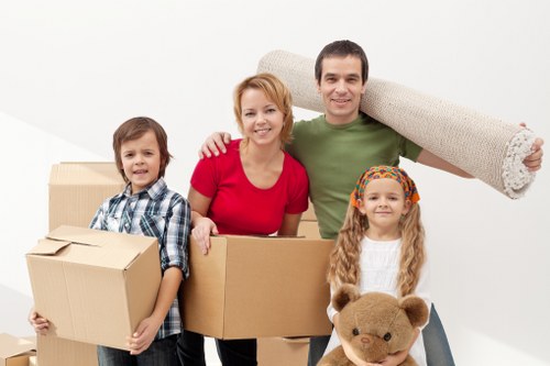 Apartment moving service near Vauxhall Station